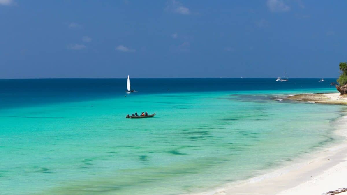 spiaggia di paje a zanzibar